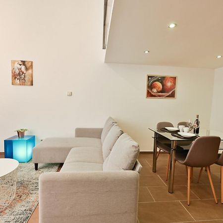 Апартаменти Danube Dwelling Akacfa 41 Будапешт Екстер'єр фото