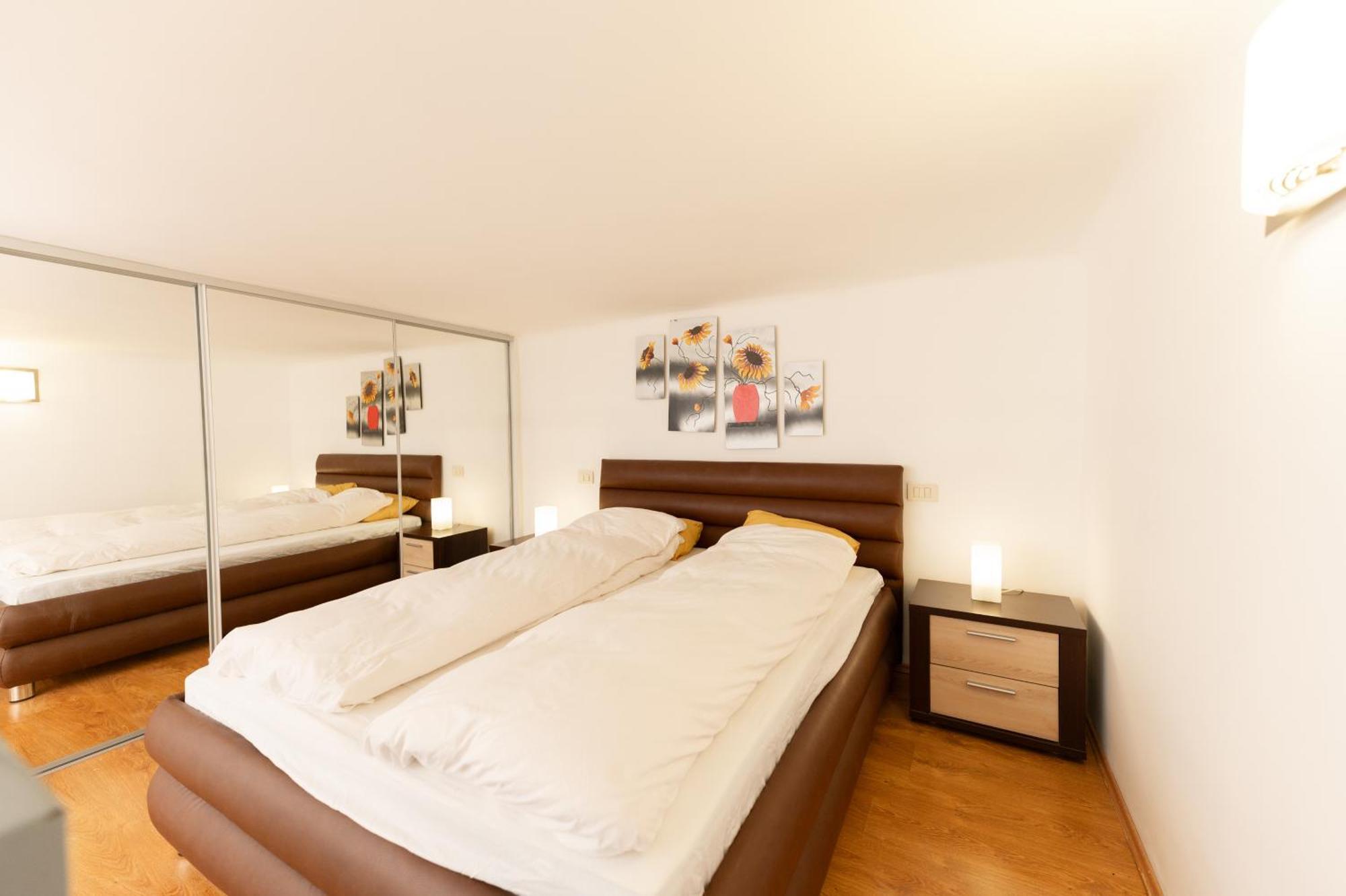 Апартаменти Danube Dwelling Akacfa 41 Будапешт Екстер'єр фото